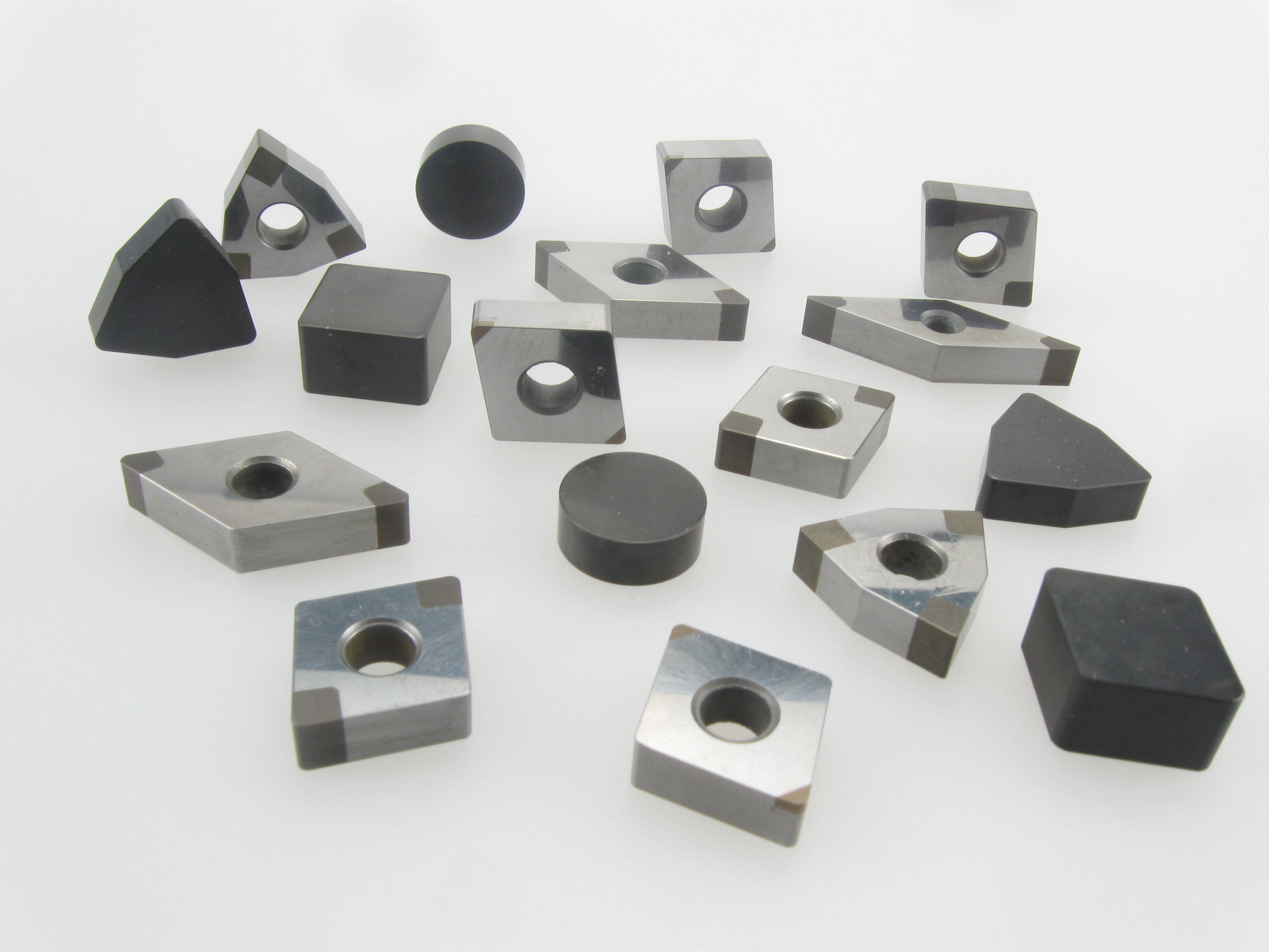 The Requirements of PCBN Inserts for the CNC Machine