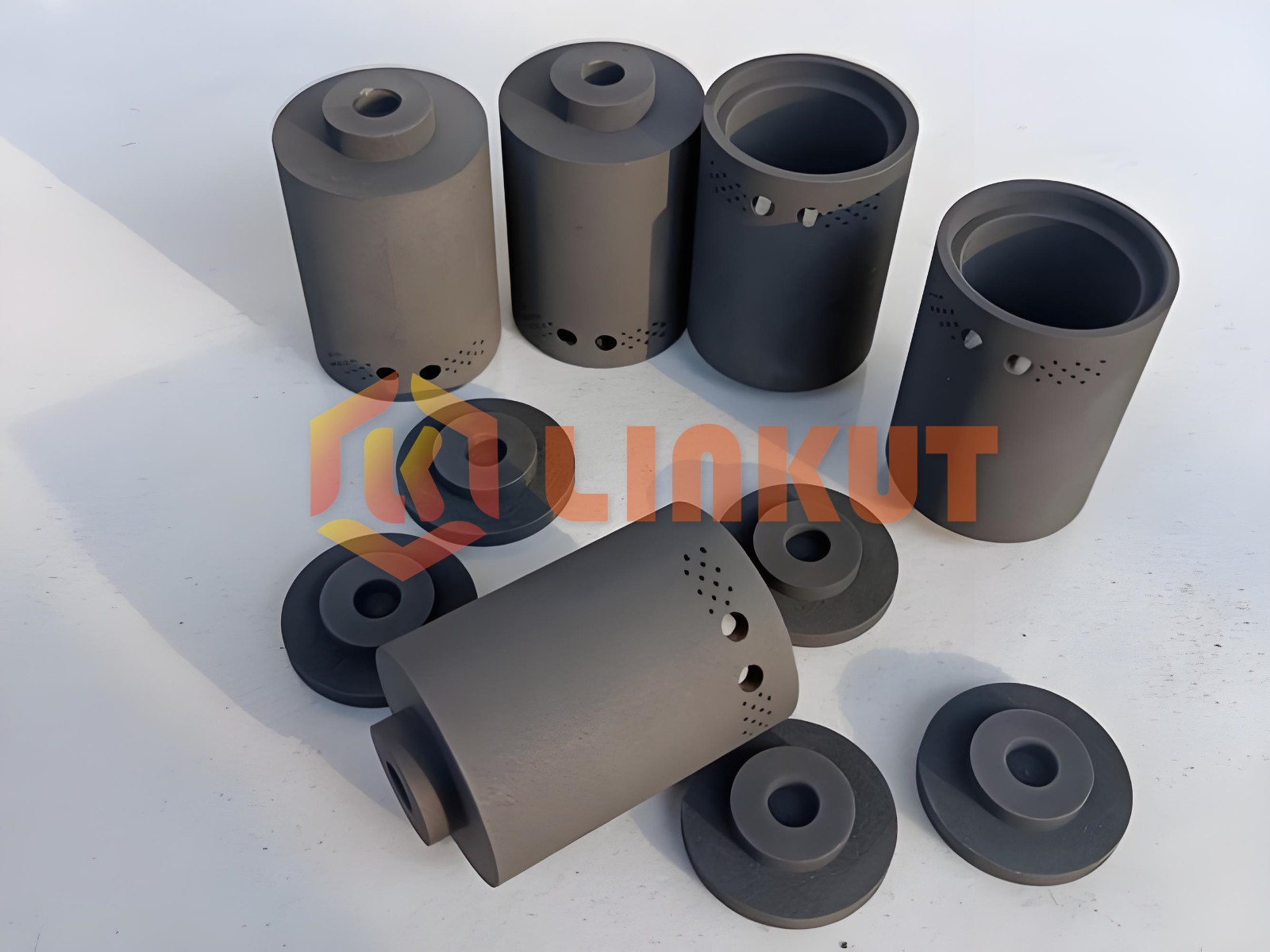 Analysis of the Optimization of Graphite Cutting Processing Technology